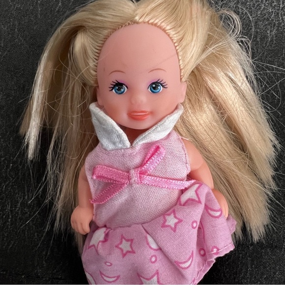 Evi Love Simba Doll  Mini 4 1/2" Blonde Toddler Kelly Clone Child Kids Set Of 2 - Picture 3 of 4